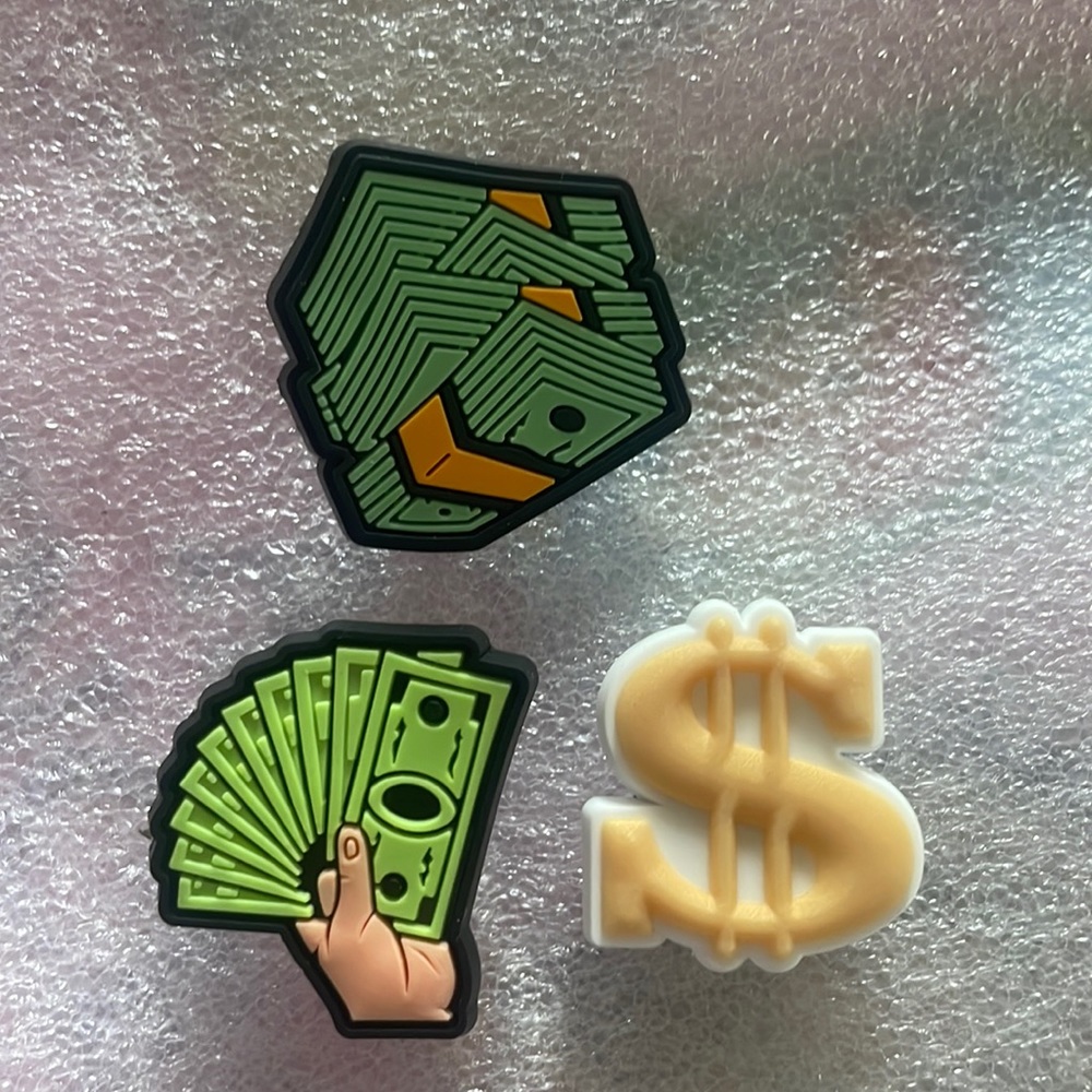 Croc charms
